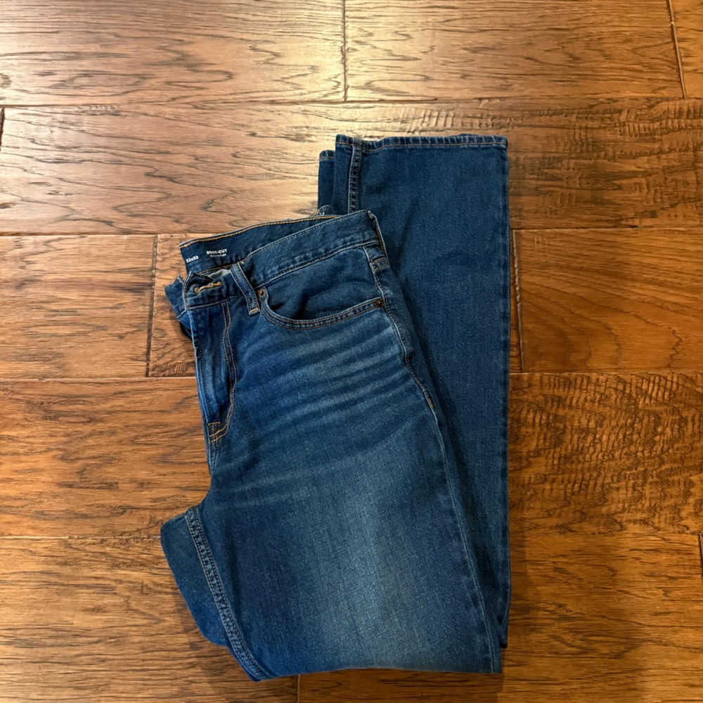 Old Navy Men's Bootcut Jeans w/ Built In Flex
